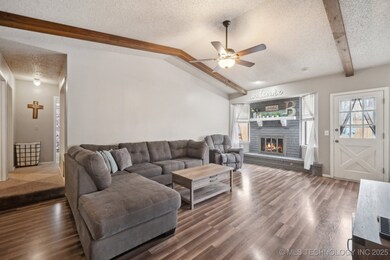 611 E 134th St, Glenpool, OK 74033 - photo 7