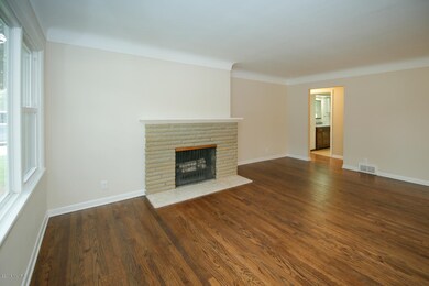3422 Devonshire-104