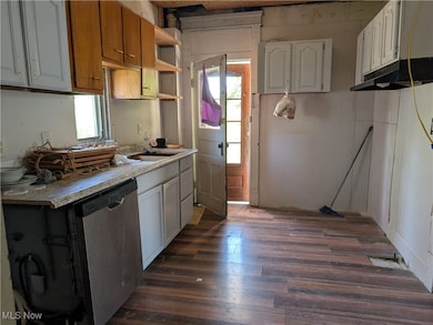 1236 Gomber Ave, Cambridge, OH 43725 - photo 7