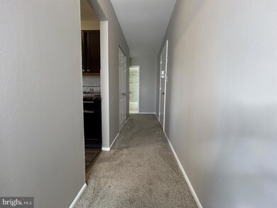 201 1/2 Philadelphia Pike unit 216, Wilmington, DE 19809 - photo 4