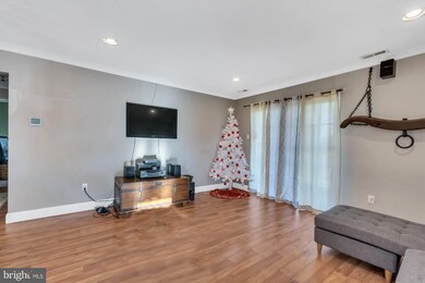 345 Surrey Ct, Sewell, NJ 08080 - photo 3