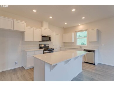 2910 Fenya St, Springfield, OR 97477 - photo 6