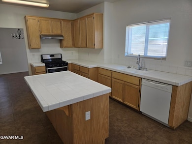 43414 Tranquility Ct, Lancaster, CA 93535 - photo 3