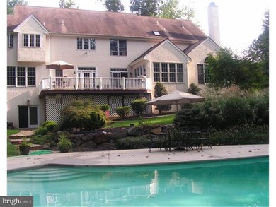 823 Elderberry Ln, West Chester, PA 19380 - photo 2