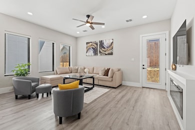 4150 Khawlah Nafal Ct, Irving, TX 75038 - photo 5