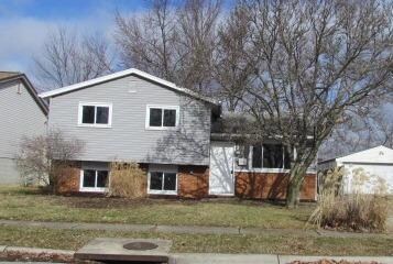 5362 Carbondale Dr, Columbus, OH 43232 - photo 2