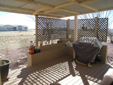 26920 N Kitty Hawk Ln, Paulden, AZ 86334 - photo 5