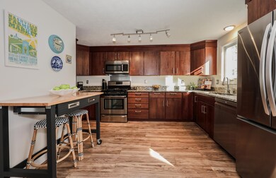 15 Windemere Way unit U150, Nashua, NH 03063 - photo 7