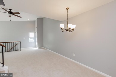 19929 Appledowre Cir, Germantown, MD 20876 - photo 5