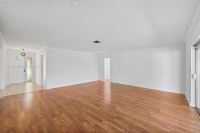 1561 SW 72nd Ave, Plantation, FL 33317 - photo 6