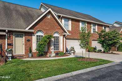 404 E Mountain View Rd (20 of 61)
