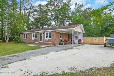 4-web-or-mls-114 Pinecone Lane-00004