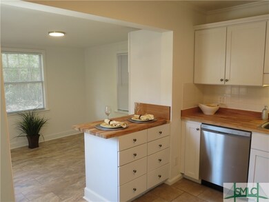 2343 Pinetree Rd, Savannah, GA 31404 - photo 3