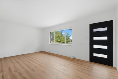 587 Ursula St, Aurora, CO 80011 - photo 4