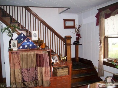 124 W Maple St, Wayland, MI 49348 - photo 4