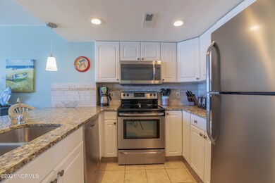 3406 St Regis - Interiors - 11 -HDR
