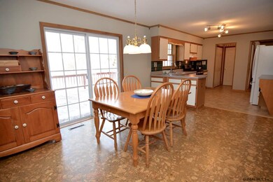 28 Timber Trace, Ballston Spa, NY 12020 - photo 3