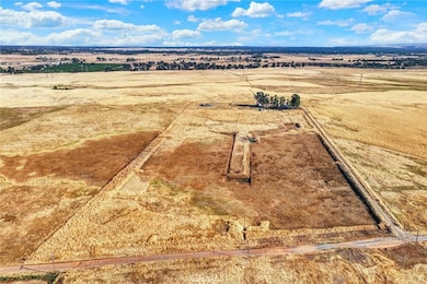 20810 Shawn Ln, Red Bluff, CA 96080 - photo 2