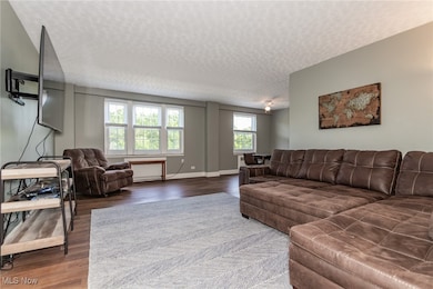 South Park Manor unit 419, Shaker Heights, OH 44120 - photo 4