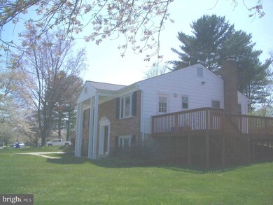 17624 Shamrock Dr, Olney, MD 20832 - photo 4