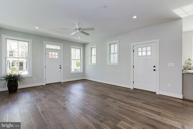 110 Chester Ave, Annapolis, MD 21403 - photo 5