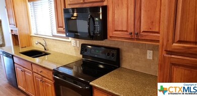 2239 Village Path, New Braunfels, TX 78130 - photo 6