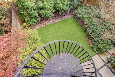 1805 Woodhead St unit B, Houston, TX 77019 - photo 2