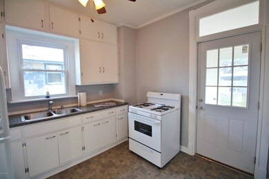 1510 Clarendon Ave, Niles, MI 49120 - photo 4