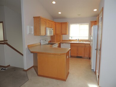 517 E Norma Lee Ave, Medical Lake, WA 99022 - photo 2