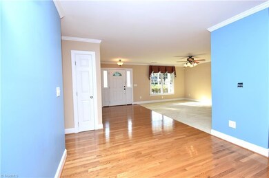 864 Rockcliff Terrace, Asheboro, NC 27205 - photo 6