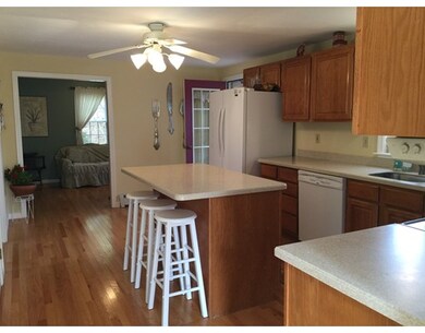 34 Dawson Cir, Holden, MA 01520 - photo 4