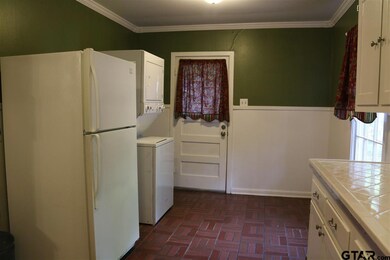 2724 Crestview St, Tyler, TX 75701 - photo 5