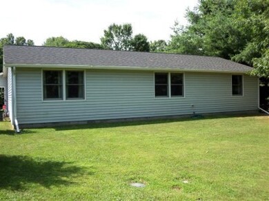 4137 W Andrea Dr, La Porte, IN 46350 - photo 2