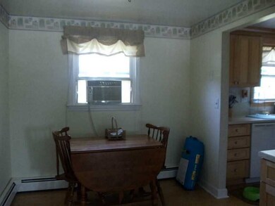 228 Park View Ave, Warwick, RI 02888 - photo 4