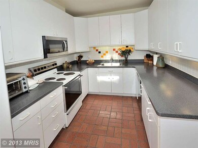 7415 Rebecca Dr, Alexandria, VA 22307 - photo 4