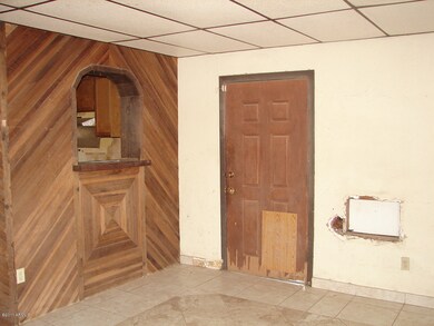 023-225804  Back Room 2