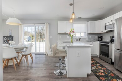 189 Saco Ave unit 3, Old Orchard Beach, ME 04064 - photo 5