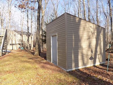 1223 Woodland Dr, East Stroudsburg, PA 18301 - photo 5