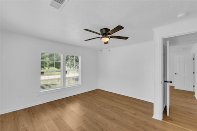 185 S Dewitt Rd, Vidor, TX 77662 - photo 6