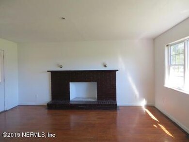 11240 Garden Blvd, Jacksonville, FL 32218 - photo 4