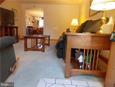 363 Westpark Ln, Clifton Heights, PA 19018 - photo 3