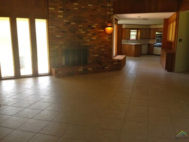 428 Holiday Ln, Tyler, TX 75703 - photo 6