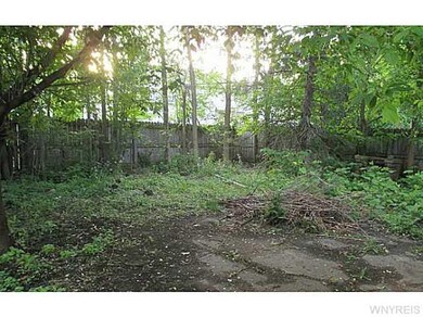 Yard. Fully fenced yard w/mature trees all on a wi