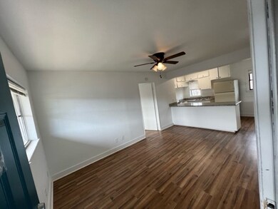 4706 Yellowstone Blvd unit 6, Houston, TX 77021 - photo 3