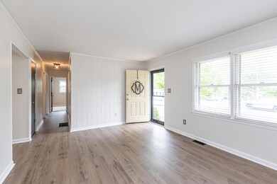 3840 Joshua Cir, Lexington, KY 40514 - photo 6