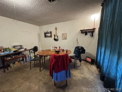 21 Park St, Lone Grove, OK 73443 - photo 4