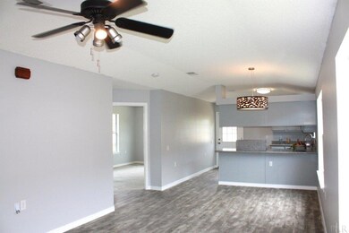 2582 Trailwood Dr, Cantonment, FL 32533 - photo 3