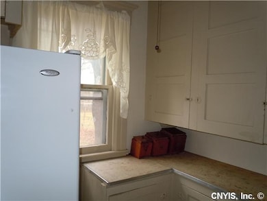 Kitchen Pantry