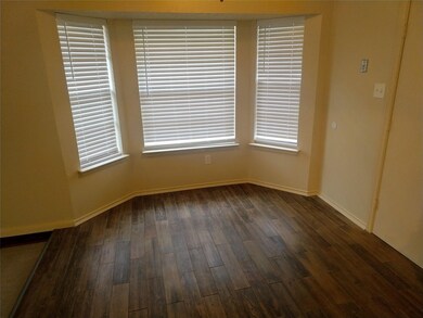 3819 Wrentham Dr, Arlington, TX 76016 - photo 7