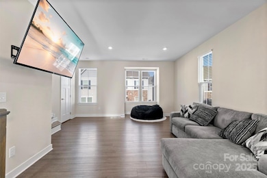 1227 Newell Towns Ln, Charlotte, NC 28262 - photo 6